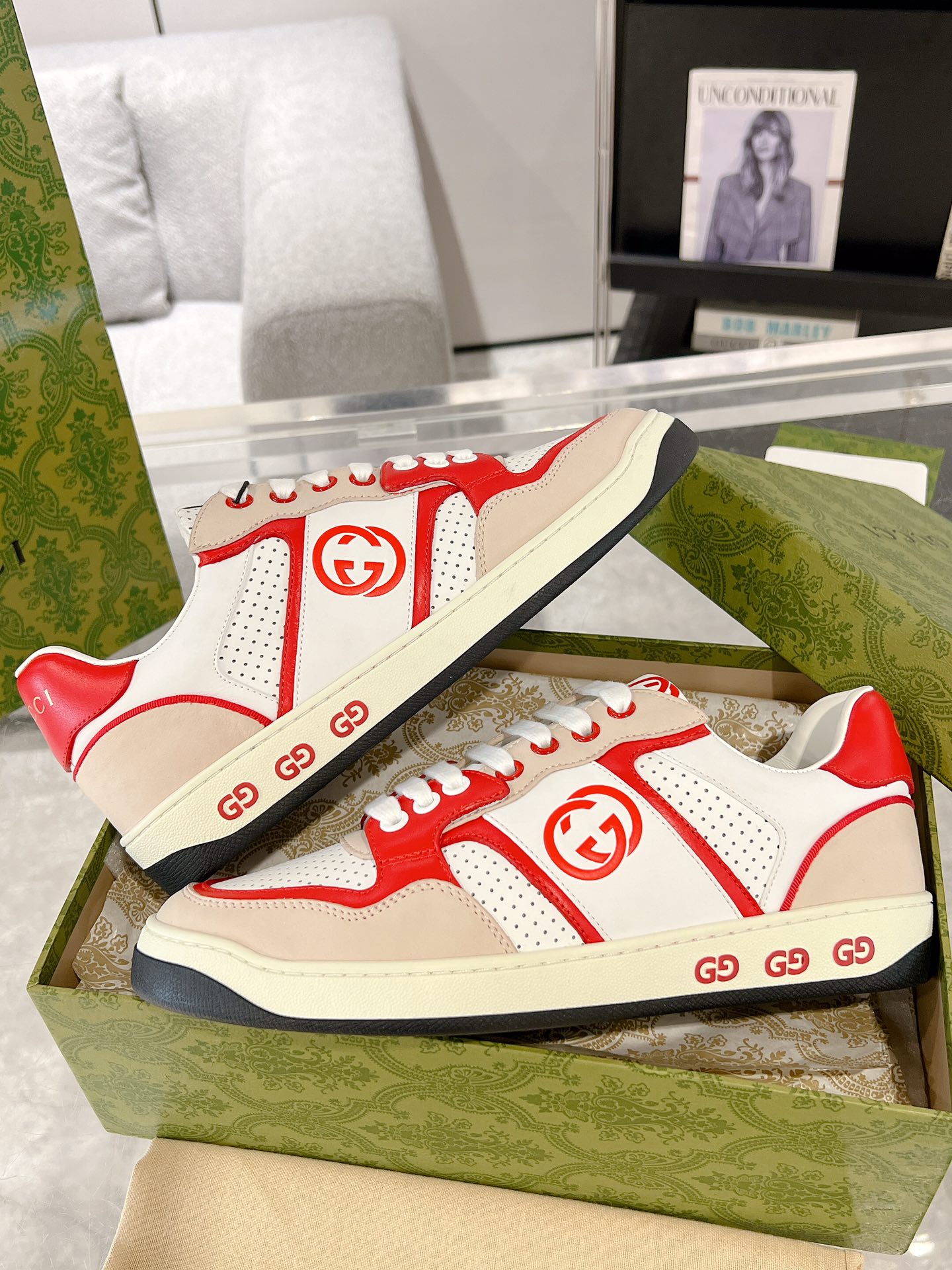 20251021/Gucci_251021-1